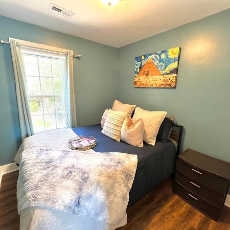Villa Stylish Cozy Tree House Pet Friendly!!! Wilmington Exterior foto